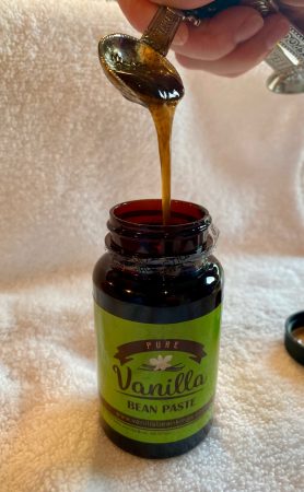Best Budget Friendly Vanilla Bean Paste Vanilla Bean Kings thickness