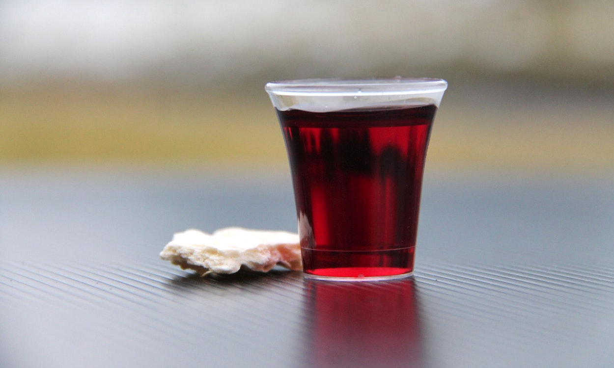Best Communion Cups and Wafers Sets Best Communion Cups and Wafers Sets