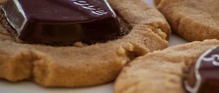Best Chocolate Hearts Dove-Recipe-Dark-Chocolate-Amaretti-Cookies